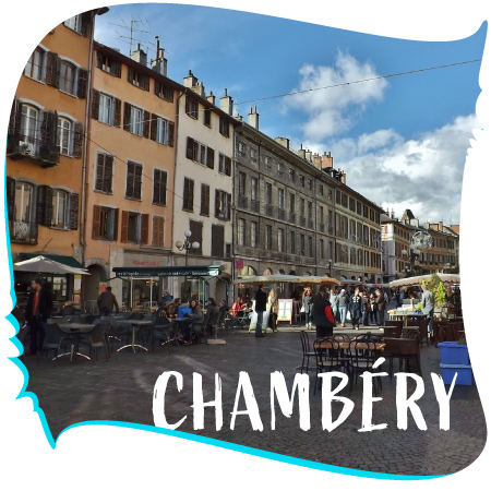 Immergez vous dans une des places pavées la plus appréciée à Chambéry