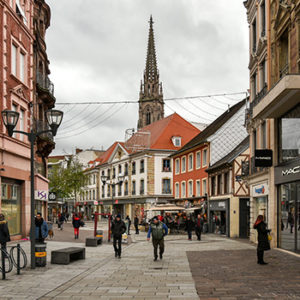 Mulhouse est une ville moderne à 40 minutes de Colmar
